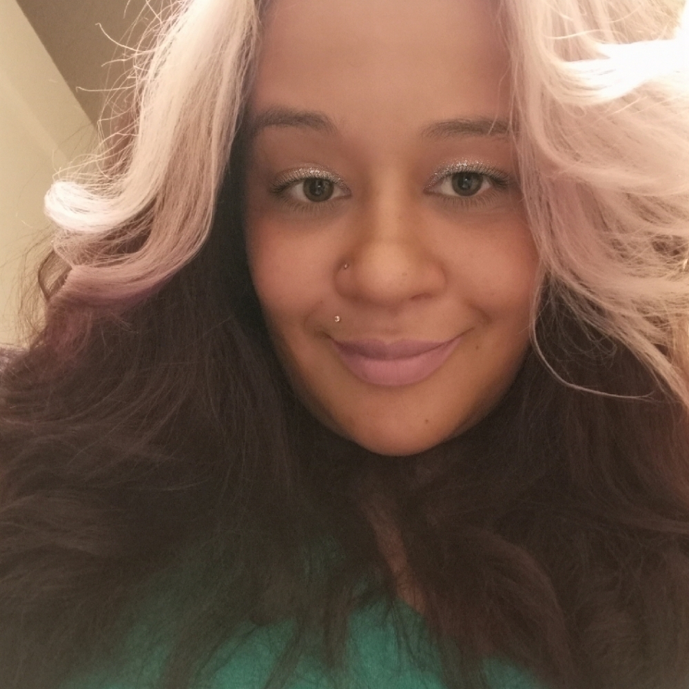 Meet your Posher, Serena